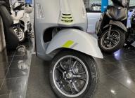 VESPA GTS 125IE SUPERTECH NEUF OFFRE EXCEPTIONNELLE DE DESTOCKAGE