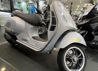 VESPA GTS 125IE SUPERTECH NEUF OFFRE EXCEPTIONNELLE DE DESTOCKAGE