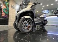 PIAGGIO MP3 530 HPE EXCLUSIVE - 90 KM - SOUS GARANTIE CONSTRUCTEUR