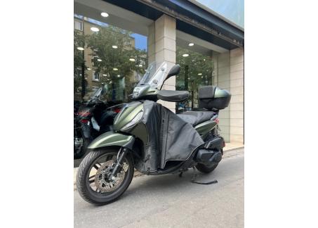 PIAGGIO BEVERLY S 400 ETAT NEUF SUR ÉQUIPÉ GARANTIE CONSTRUCTEUR